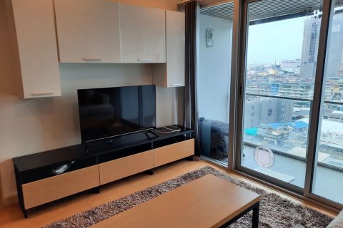 Condo à Bang Rak, Bangkok, Thaïlande, 2 chambres  № 47625 - photo 2