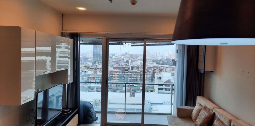 Condo à Bang Rak, Bangkok, Thaïlande, 2 chambres  № 47625