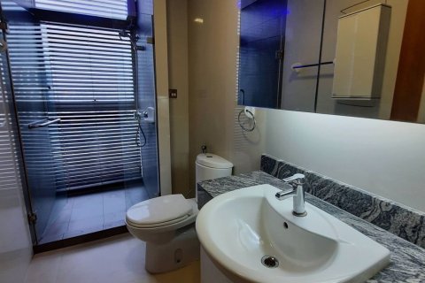 Condo à Bang Rak, Bangkok, Thaïlande, 2 chambres  № 47625 - photo 7