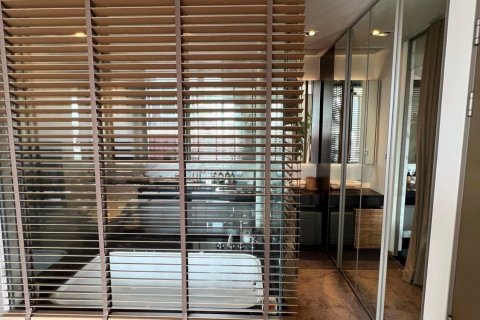 Condominio de 1 dormitorio en Bang Rak, Bangkok, Tailandia № 47619 - foto 12