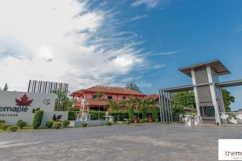 Casa de 3 dormitorios en Bang Lamung, Tailandia № 71782