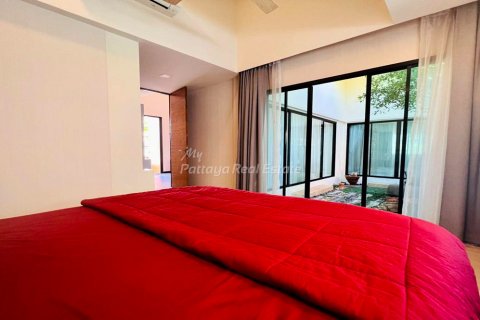 Casa de 3 dormitorios en Bang Lamung, Tailandia № 71782 - foto 7