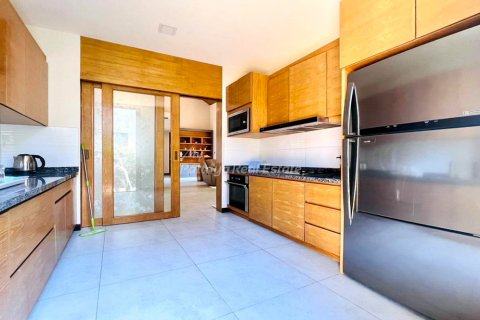 Casa de 3 dormitorios en Bang Lamung, Tailandia № 71782 - foto 12