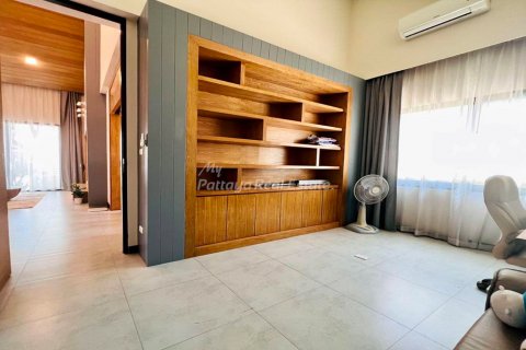 Casa de 3 dormitorios en Bang Lamung, Tailandia № 71782 - foto 19