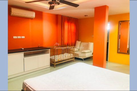 Casa de 3 dormitorios en Bang Lamung, Tailandia № 71780 - foto 10