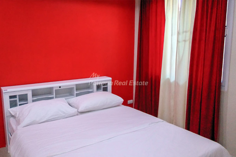 Casa de 3 dormitorios en Bang Lamung, Tailandia № 71780 - foto 11