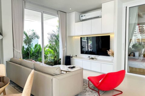 Chalet de 4 dormitorios en Pran Buri, Tailandia № 163997 - foto 6