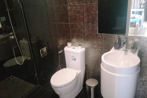Condominio de 2 dormitorios en Bangkok, Tailandia № 65455 - foto 17
