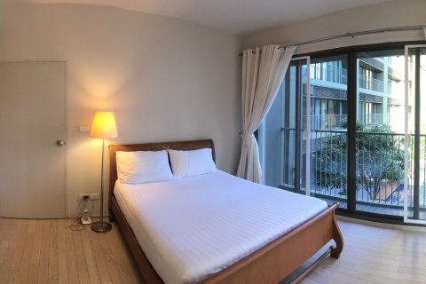 Condominio de 2 dormitorios en Bangkok, Tailandia № 143197 - foto 4