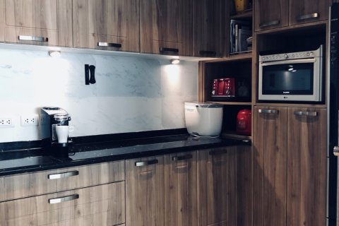 Condominio de 2 dormitorios en Bangkok, Tailandia № 143198 - foto 12