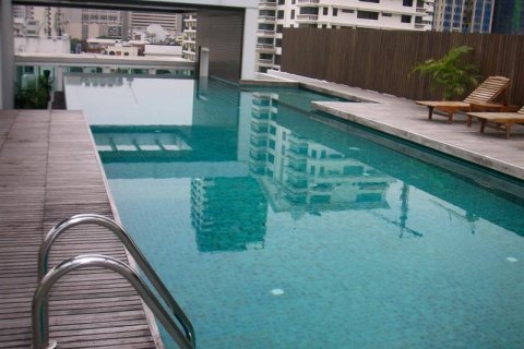 Condominio de 2 dormitorios en Bangkok, Tailandia № 143198 - foto 16