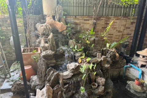 Adosado de 3 dormitorios en Bangkok, Tailandia № 143199 - foto 17