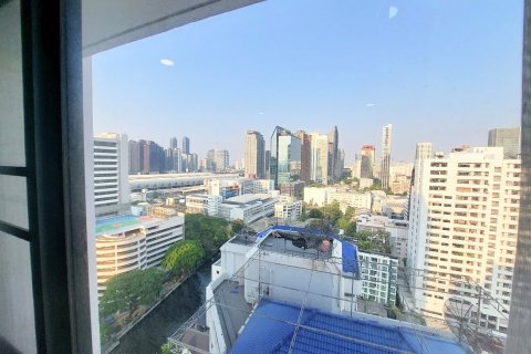 Condominio de 3 dormitorios en Bangkok, Tailandia № 143196 - foto 25