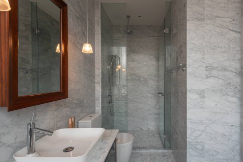 Condominio de 2 dormitorios en Bangkok, Tailandia № 180807 - foto 25