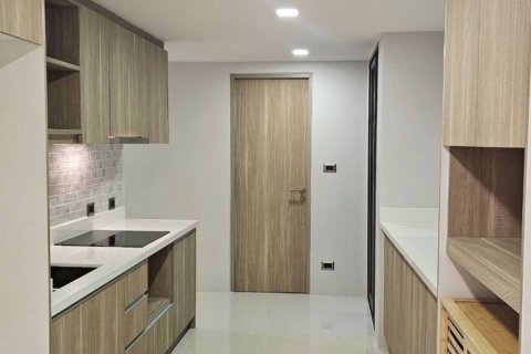 Condominio de 3 dormitorios en Hua Hin, Tailandia № 146747 - foto 10