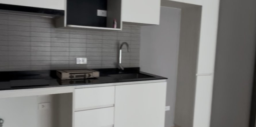 Apartment in Pattaya, Thailand 2 rooms № 198782