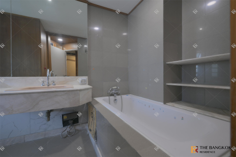 Condominio de 2 dormitorios en Bangkok, Tailandia № 233516 - foto 6