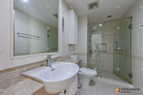 Condo à Bangkok, Thaïlande, 2 chambres  № 233515 - photo 10