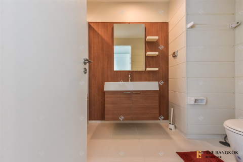 Condominio de 2 dormitorios en Bangkok, Tailandia № 233514 - foto 8