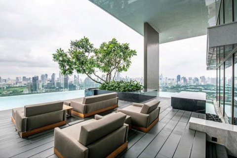 Condominio de 1 dormitorio en Bang Rak, Bangkok, Tailandia № 133624 - foto 18