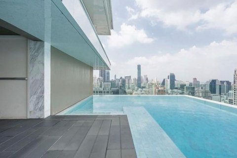 Condominio de 1 dormitorio en Bang Rak, Bangkok, Tailandia № 133624 - foto 28