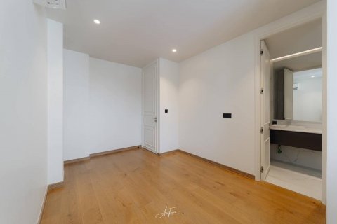 Chalet de 3 dormitorios en Watthana, Bangkok, Tailandia № 133621 - foto 21