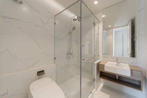 Chalet de 3 dormitorios en Watthana, Bangkok, Tailandia № 133621 - foto 23