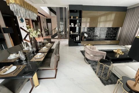 Chalet de 5 dormitorios en Bang Bon, Bangkok, Tailandia № 133620 - foto 20