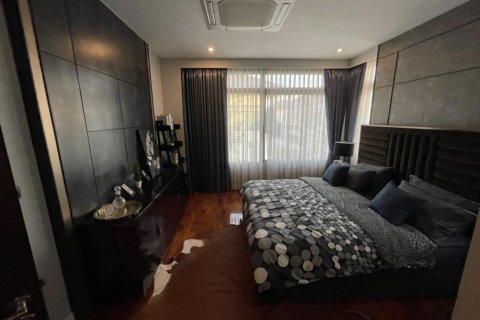Chalet de 5 dormitorios en Bang Bon, Bangkok, Tailandia № 133620 - foto 14