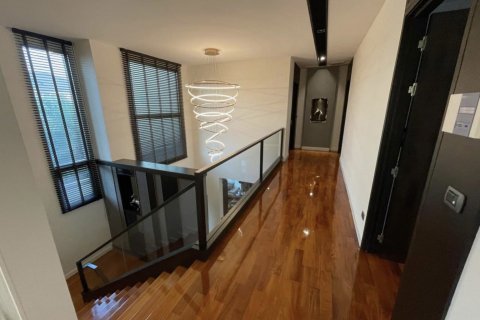 Chalet de 5 dormitorios en Bang Bon, Bangkok, Tailandia № 133620 - foto 9