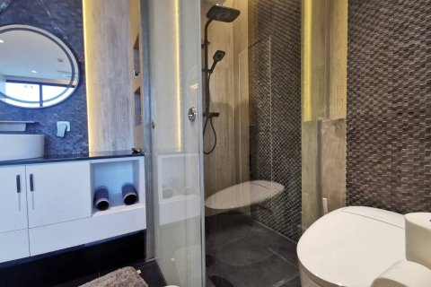 Eigentumswohnung in Sathon, Bangkok, Thailand, 4 Schlafzimmer № 133619 - Foto 16