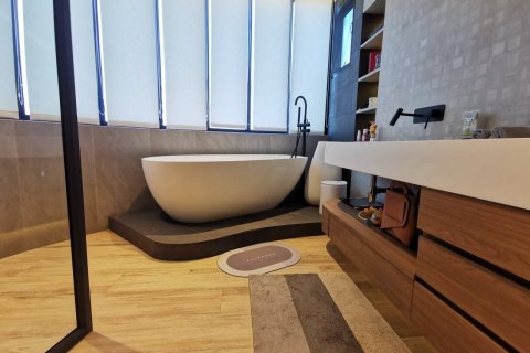 Eigentumswohnung in Sathon, Bangkok, Thailand, 4 Schlafzimmer № 133619 - Foto 19