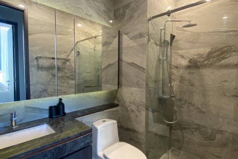 Condominio de 2 dormitorios en Watthana, Bangkok, Tailandia № 133625 - foto 20