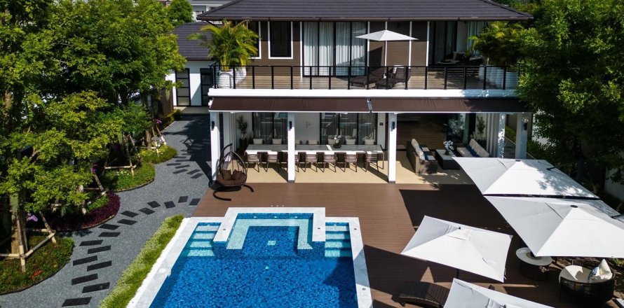 Chalet de 5 dormitorios en Chiang Mai, Tailandia № 159986