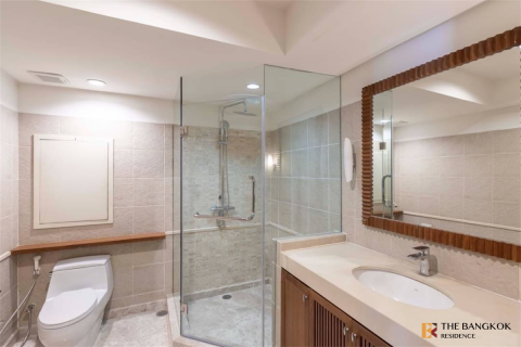 Condominio de 4 dormitorios en Bangkok, Tailandia № 186285 - foto 7