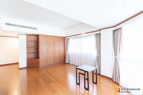 Condominio de 4 dormitorios en Bangkok, Tailandia № 186285 - foto 4