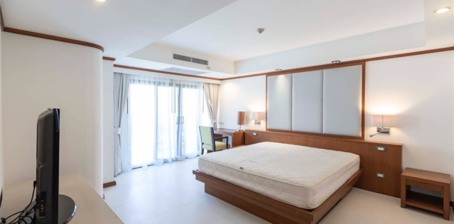 Condominio de 4 dormitorios en Bangkok, Tailandia № 186285