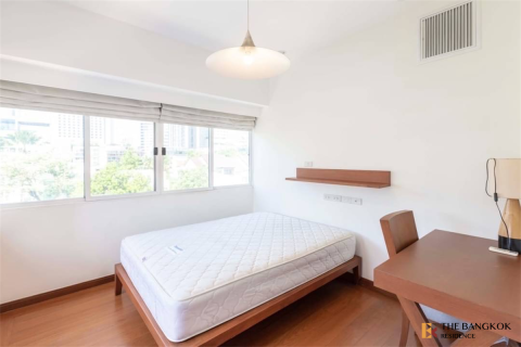 Condominio de 4 dormitorios en Bangkok, Tailandia № 186285 - foto 8