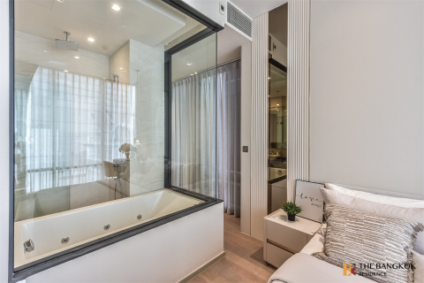 Condo in Bangkok, Thailand, 1 bedroom  № 186284 - photo 3