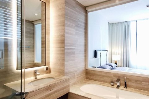Condominio de 2 dormitorios en Bangkok, Tailandia № 180788 - foto 7