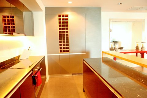 Condominio de 3 dormitorios en Bangkok, Tailandia № 180791 - foto 4