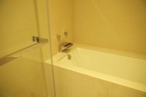 Condominio de 3 dormitorios en Bangkok, Tailandia № 180791 - foto 14