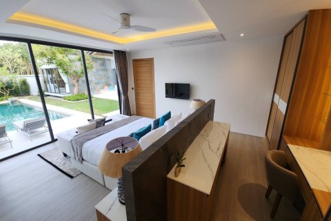 Chalet de 3 dormitorios en Nai Yang, Tailandia № 169786 - foto 26