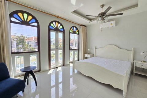 Casa de 3 dormitorios en Phuket, Tailandia № 160611 - foto 17