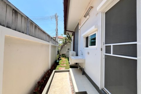 Chalet de 2 dormitorios en Hua Hin, Tailandia № 178929 - foto 27