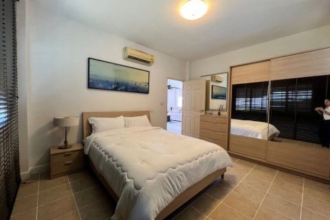 Chalet de 2 dormitorios en Hua Hin, Tailandia № 178929 - foto 21