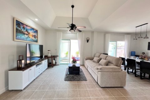 Chalet de 2 dormitorios en Hua Hin, Tailandia № 178929 - foto 9