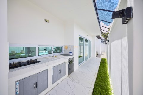 Estudio en Pattaya, Tailandia № 178925 - foto 17