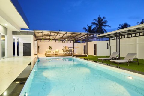 Estudio en Pattaya, Tailandia № 178925 - foto 3