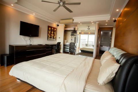 Eigentumswohnung in Pattaya, Thailand, 2 Schlafzimmer  № 135788 - Foto 14